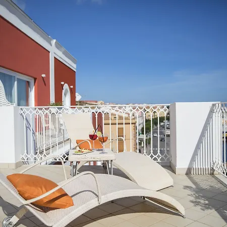 Lu' Riviera -