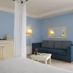 Lu' ホテル 4*