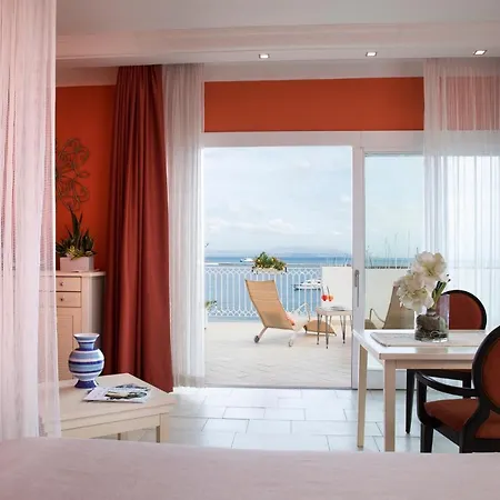 Lu' Riviera - Hotel Carloforte (Isola di San Pietro)
