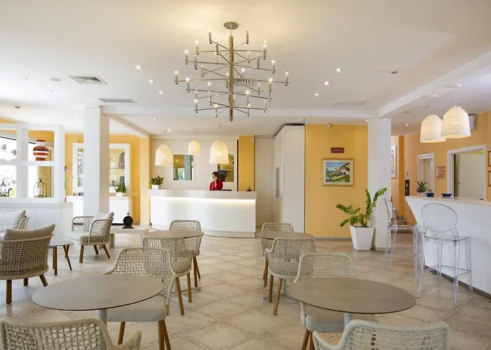 Lu' Riviera -