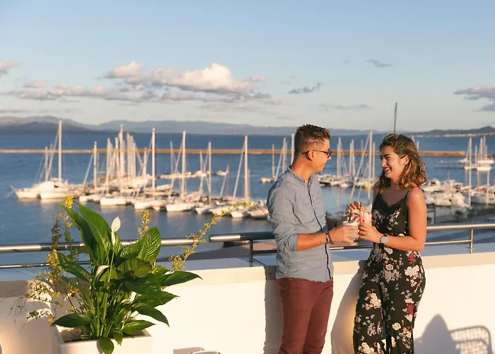 Lu' Riviera - 4* Carloforte (Isola di San Pietro)