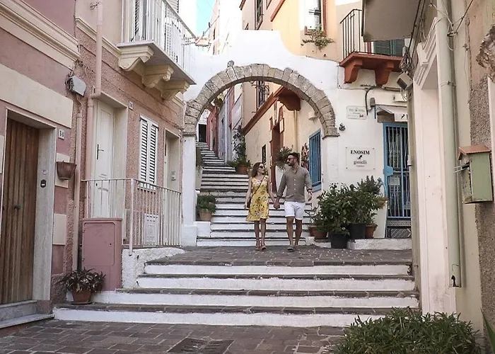 Lu' Riviera - 4* Carloforte (Isola di San Pietro)